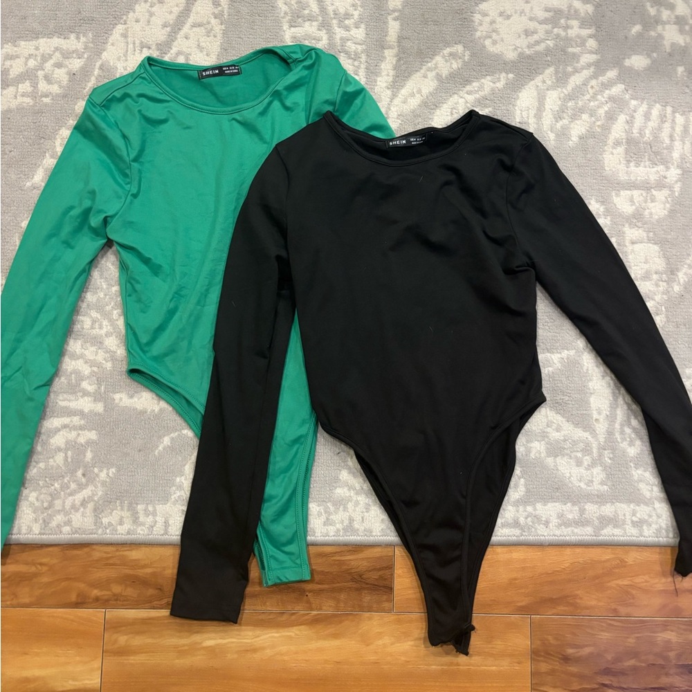 Set of 2 bodysuits